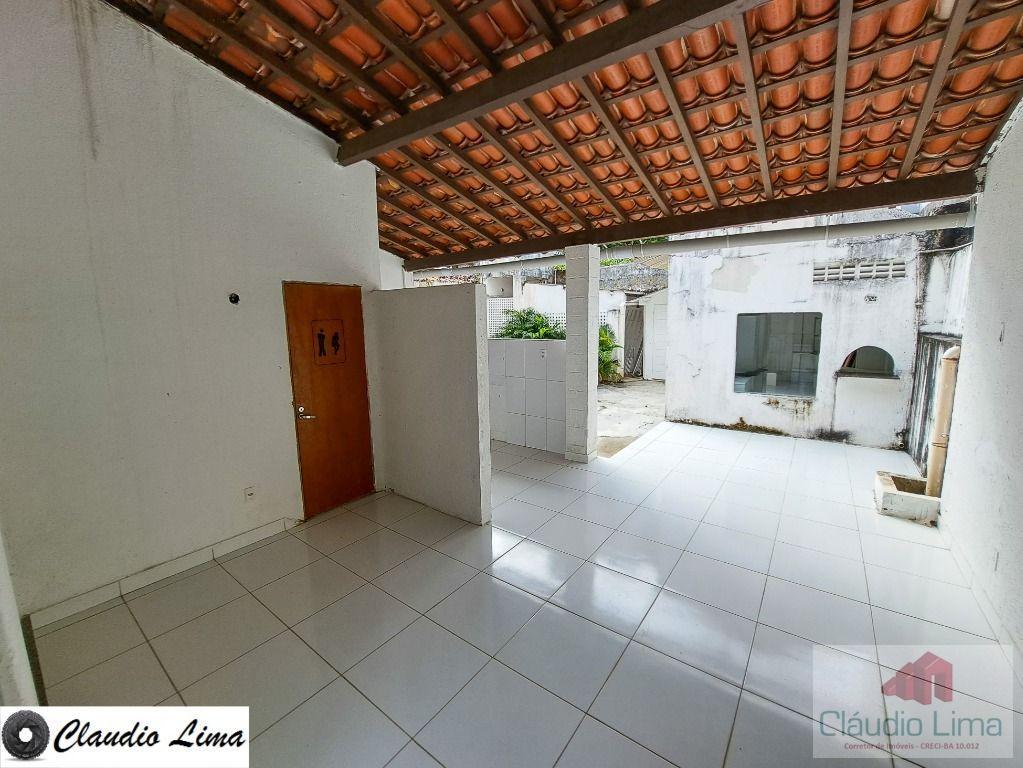 Casa à venda com 3 quartos, 229m² - Foto 8