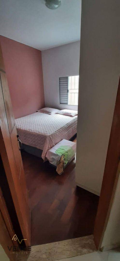 Sobrado à venda com 3 quartos, 340m² - Foto 23