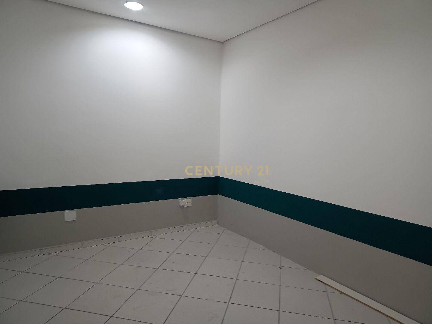 Casa para alugar, 2185m² - Foto 8