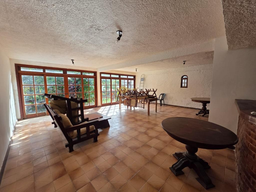 Casa de Condomínio à venda com 4 quartos, 330m² - Foto 30