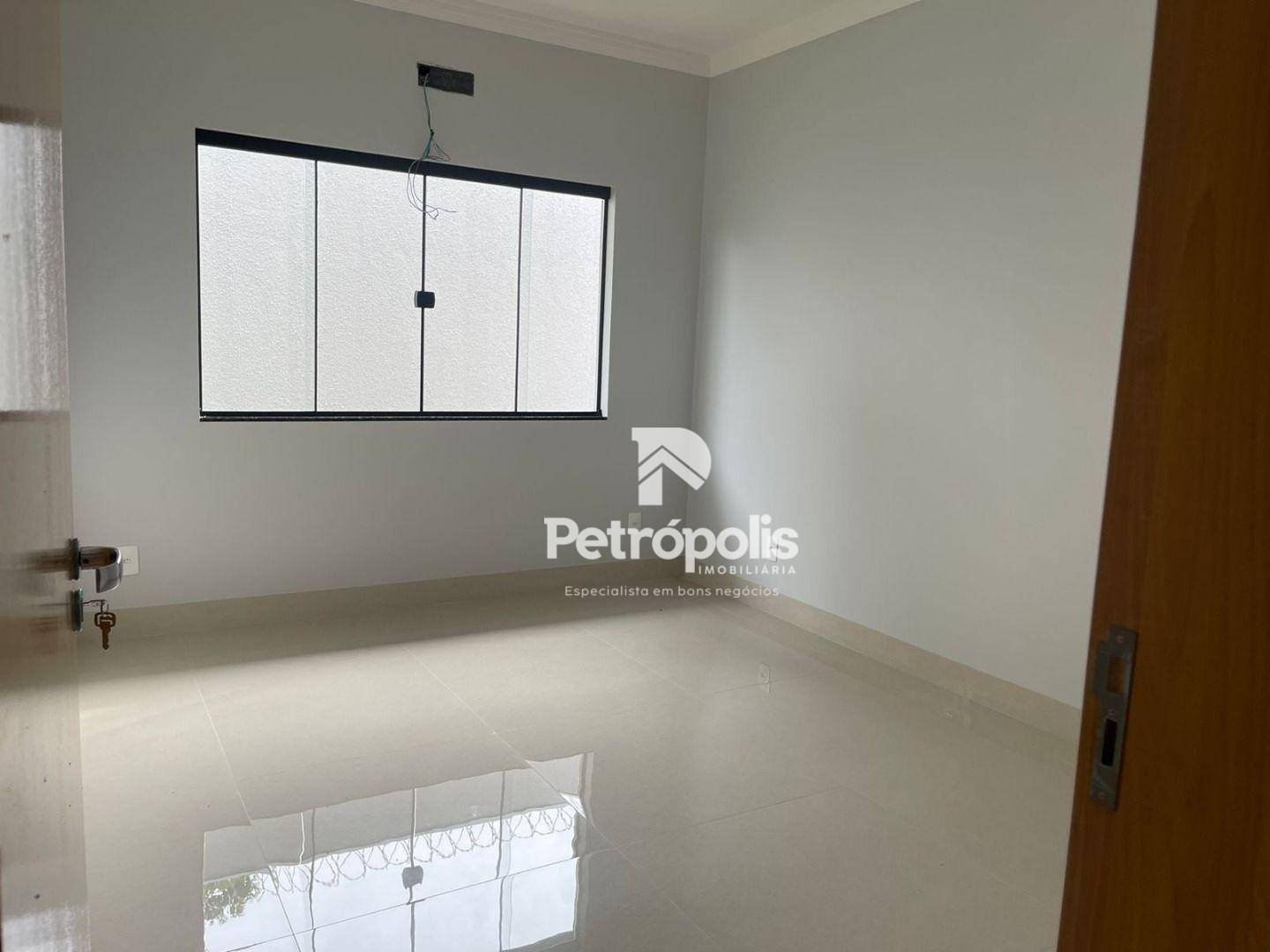 Casa à venda com 3 quartos, 120m² - Foto 7