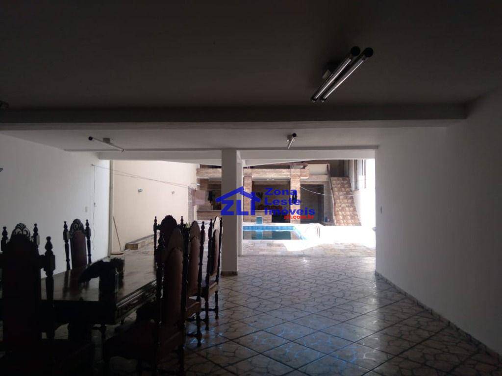 Casa à venda com 3 quartos, 400m² - Foto 16