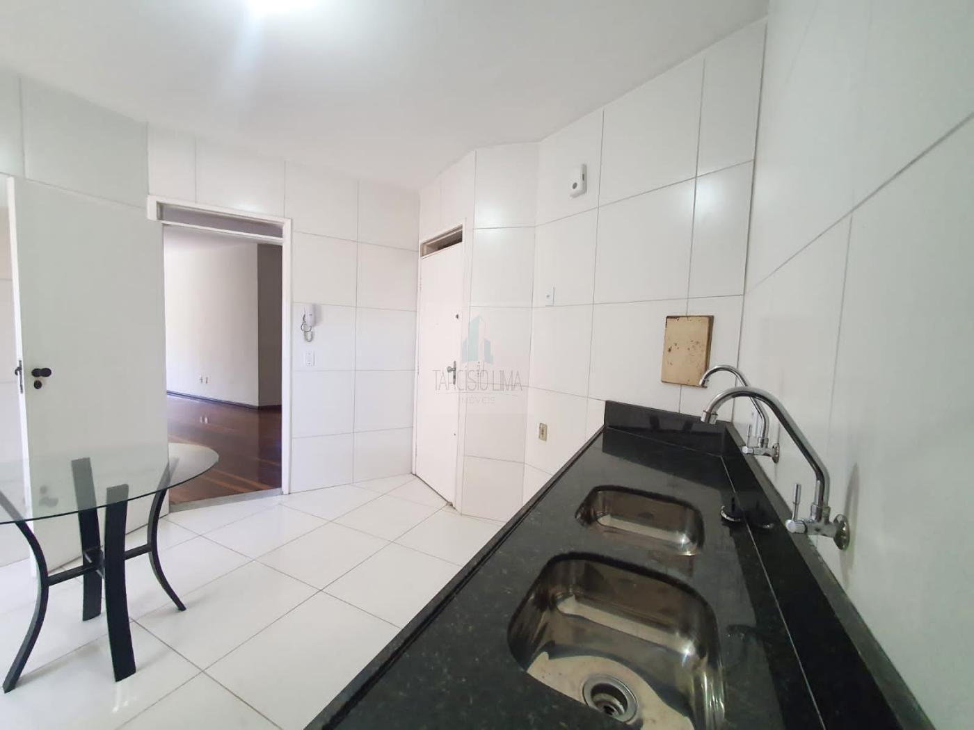 Apartamento à venda com 3 quartos, 133m² - Foto 10