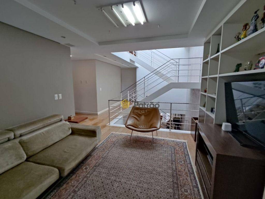 Casa de Condomínio à venda com 4 quartos, 531m² - Foto 30