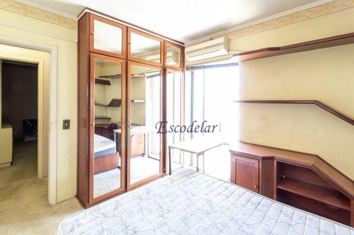 Apartamento à venda com 4 quartos, 170m² - Foto 20