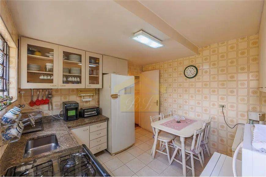 Sobrado à venda e aluguel com 3 quartos, 180m² - Foto 14