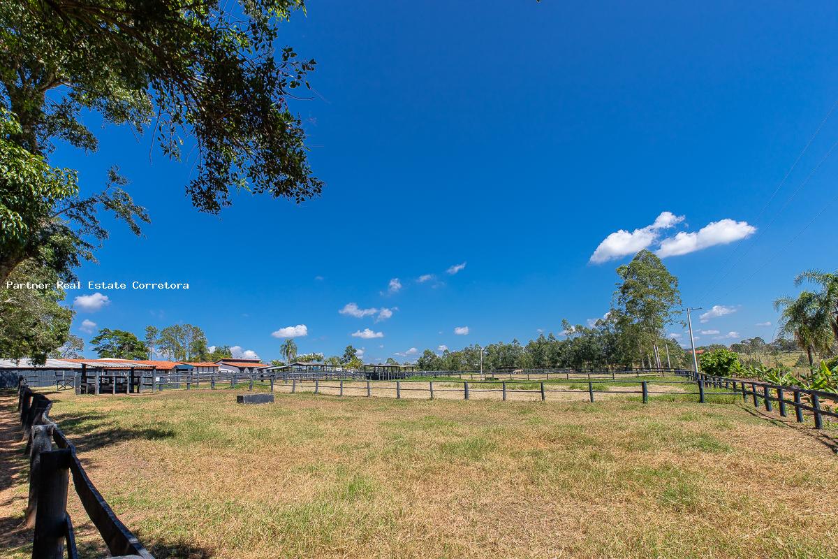 Fazenda à venda com 3 quartos, 133100m² - Foto 21