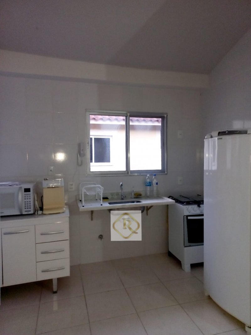 Apartamento à venda com 2 quartos, 44m² - Foto 9