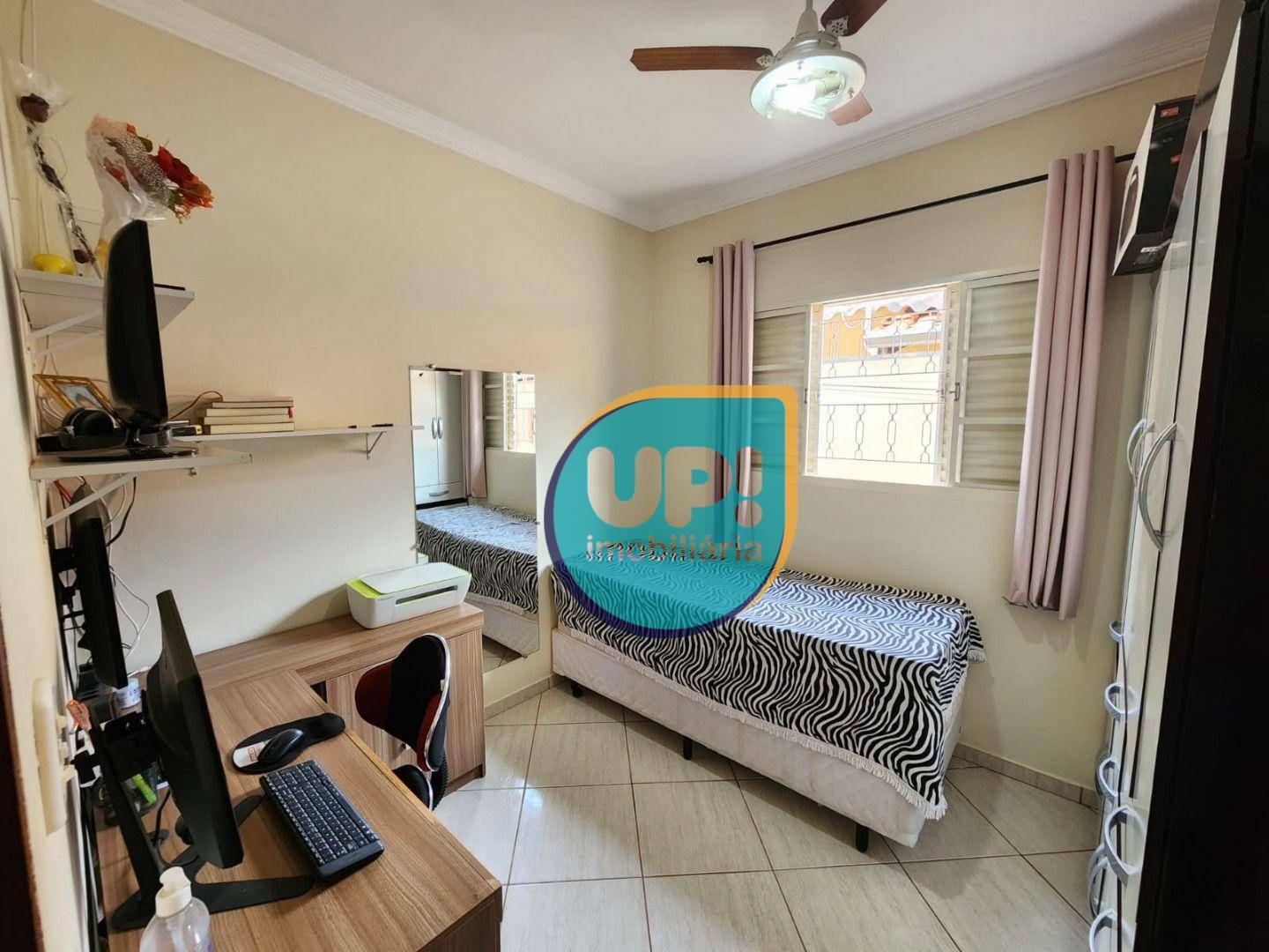 Casa à venda com 3 quartos, 122m² - Foto 13