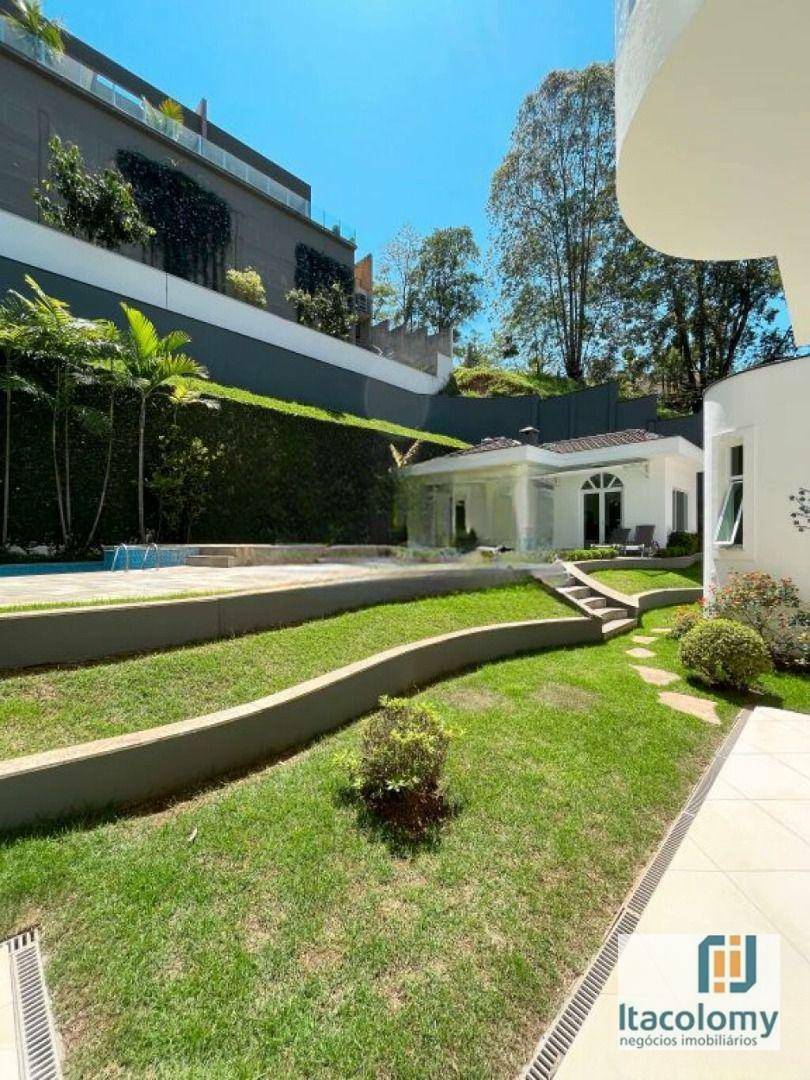 Casa de Condomínio à venda com 4 quartos, 810m² - Foto 25