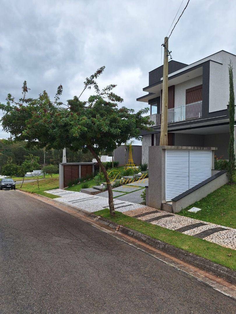 Sobrado à venda com 3 quartos, 228m² - Foto 3