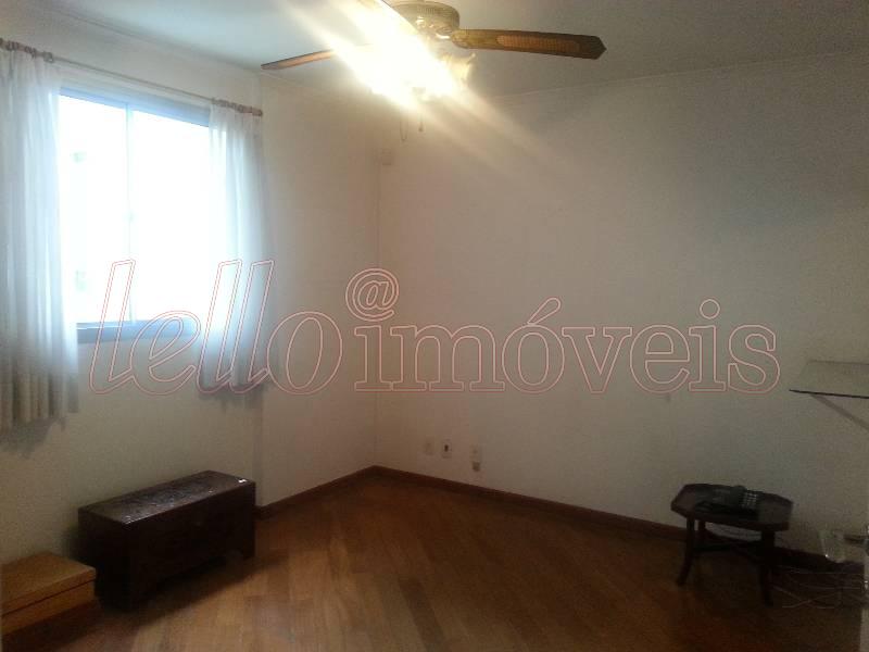 Apartamento para alugar com 3 quartos, 135m² - Foto 5