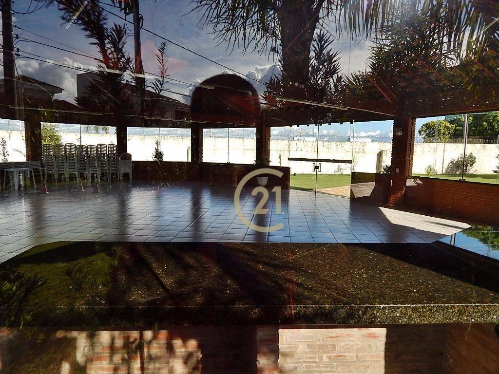 Casa de Condomínio à venda e aluguel com 3 quartos, 210m² - Foto 30