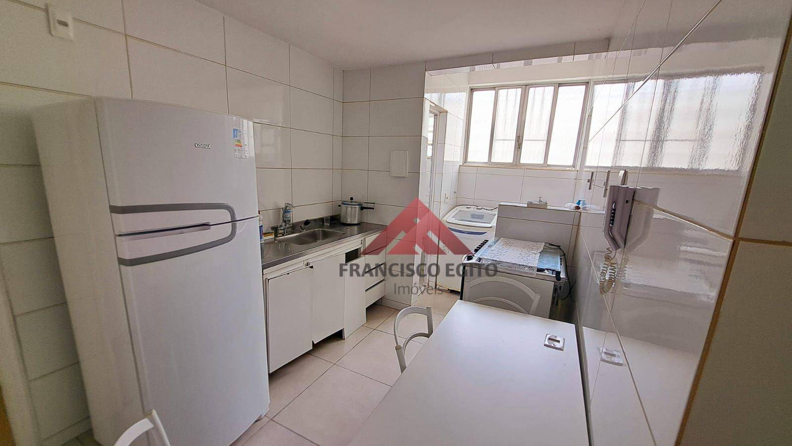 Apartamento para alugar com 2 quartos, 78m² - Foto 11