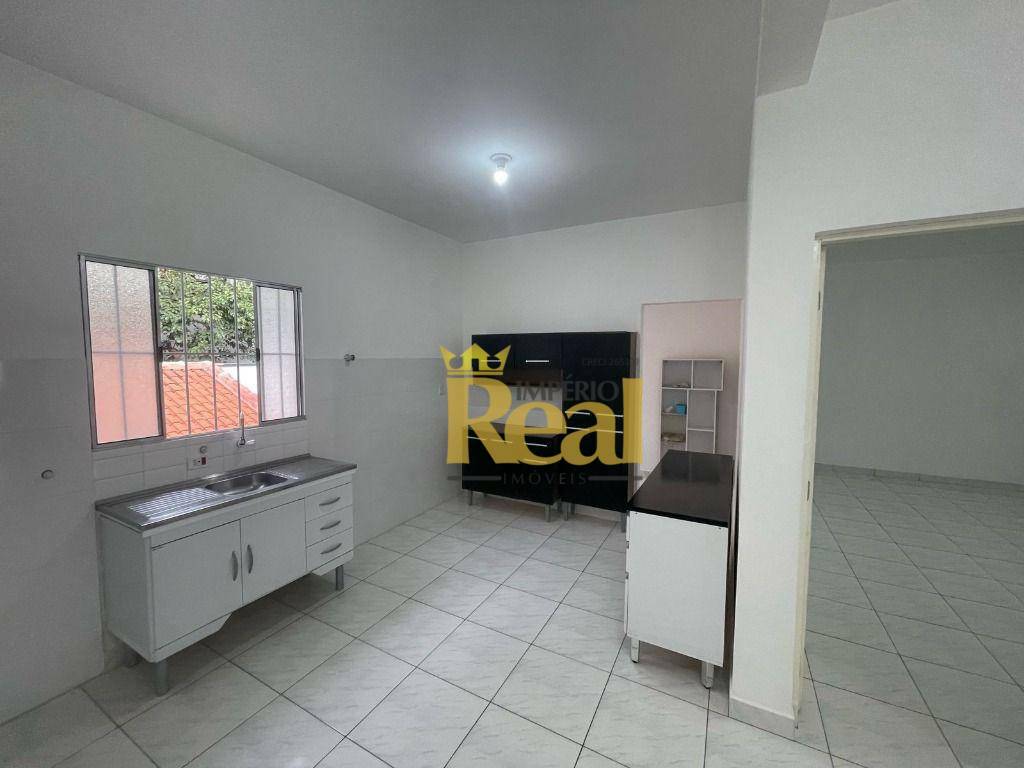 Casa para alugar com 1 quarto, 62m² - Foto 6