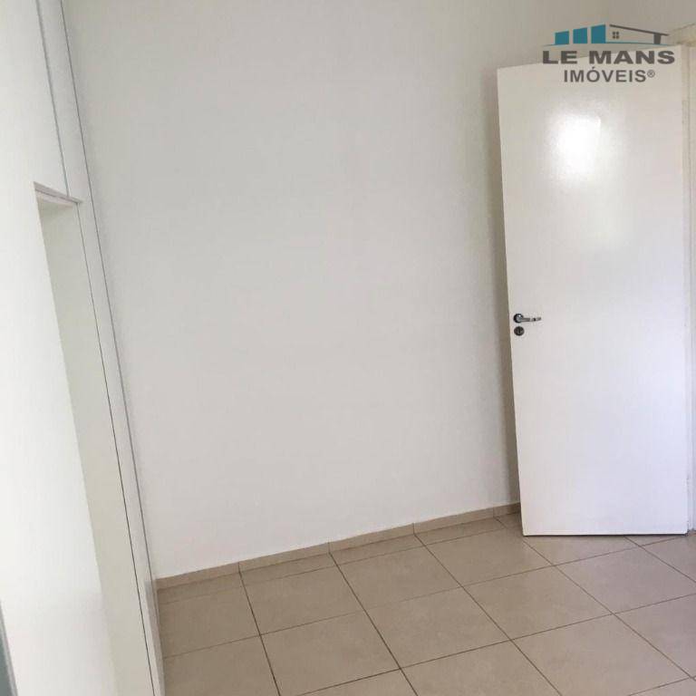 Apartamento à venda com 2 quartos, 55m² - Foto 21