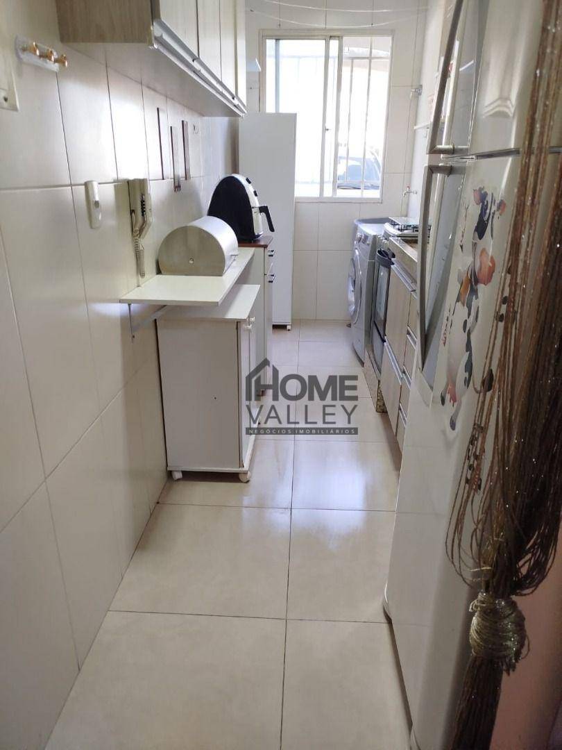 Apartamento à venda com 2 quartos, 46m² - Foto 6