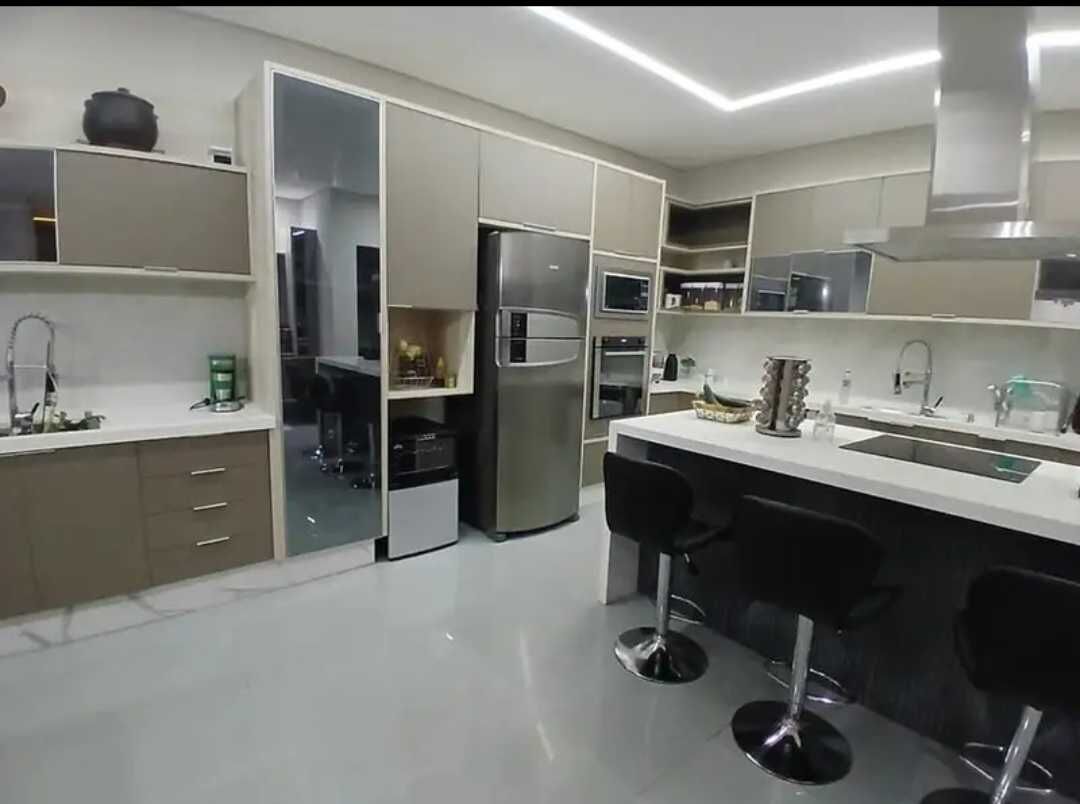 Casa à venda com 3 quartos, 250m² - Foto 16