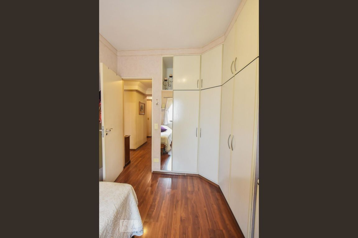 Apartamento à venda com 3 quartos, 100m² - Foto 4