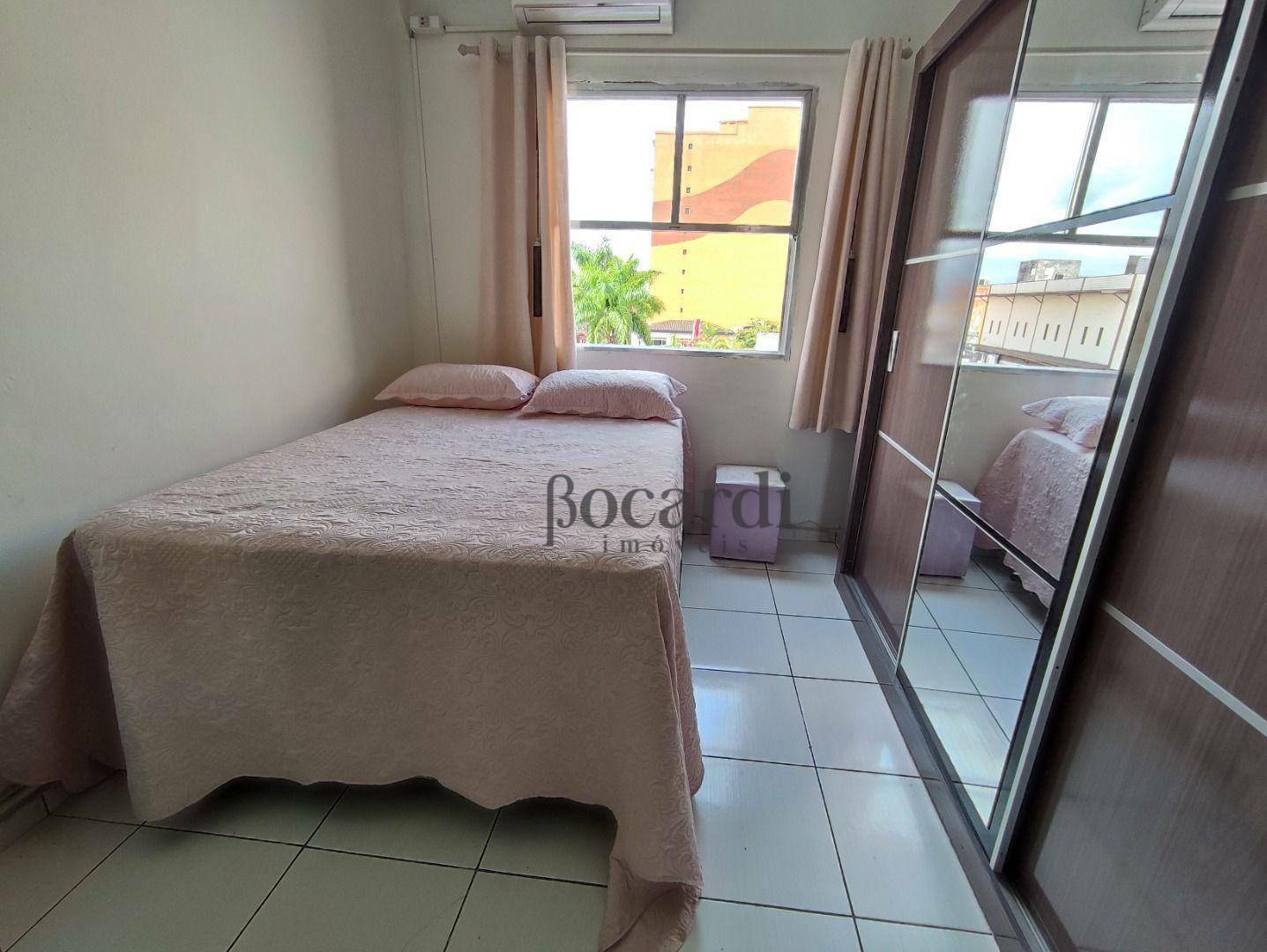 Apartamento à venda com 1 quarto, 50m² - Foto 3