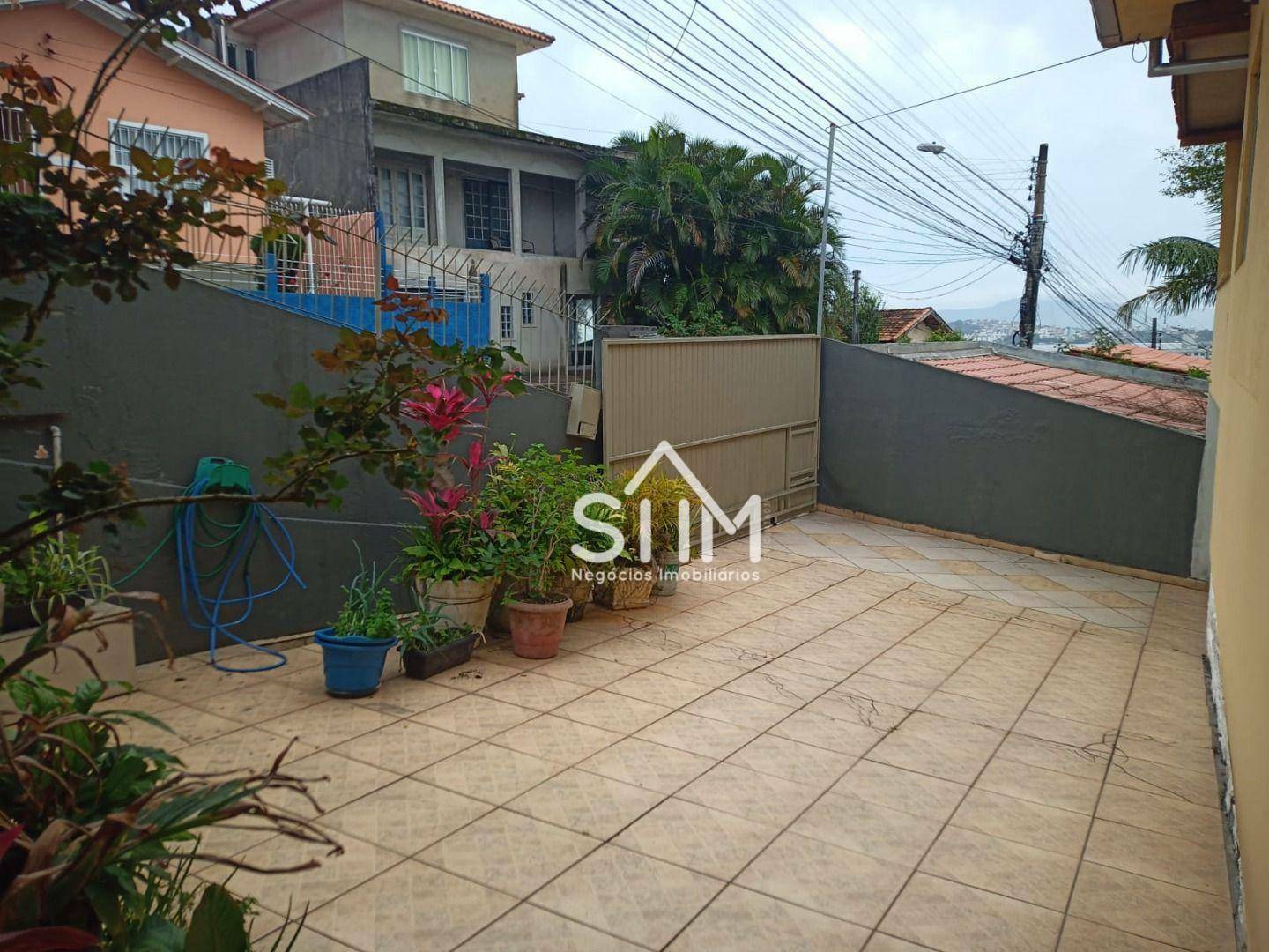 Casa à venda com 3 quartos, 268m² - Foto 19