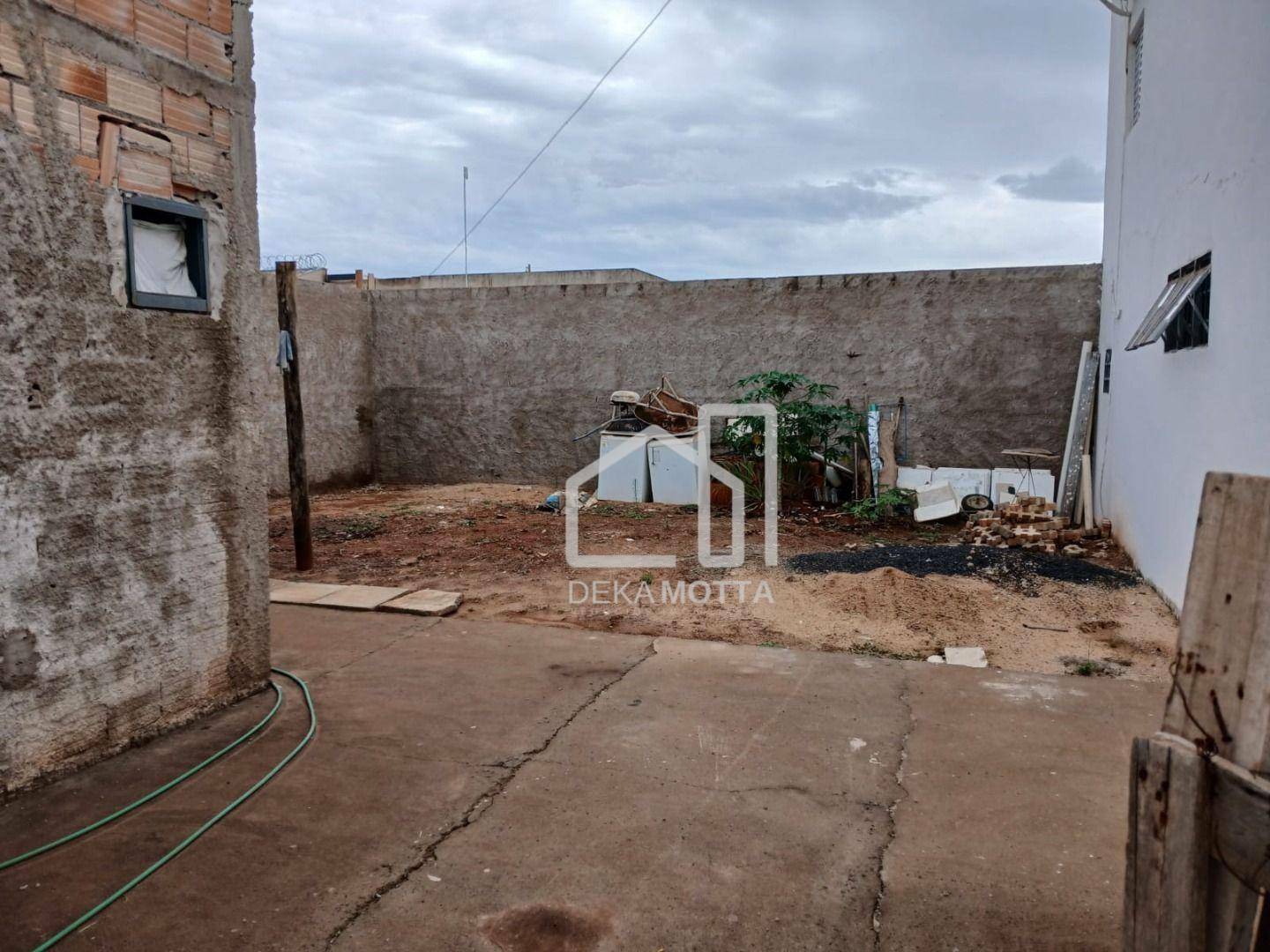 Casa à venda com 3 quartos, 85m² - Foto 3