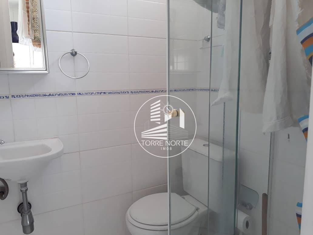 Apartamento à venda com 4 quartos, 140m² - Foto 3