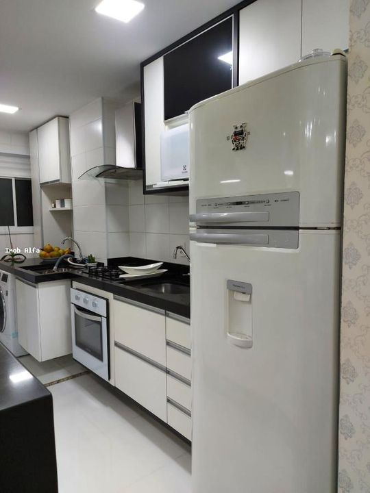 Apartamento à venda com 2 quartos, 51m² - Foto 3