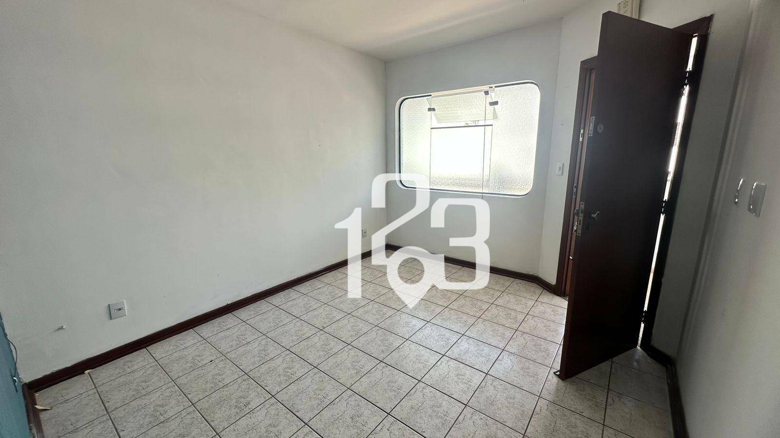 Apartamento à venda com 1 quarto, 50m² - Foto 3