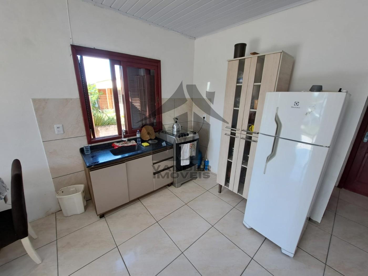 Casa à venda com 4 quartos, 300m² - Foto 5