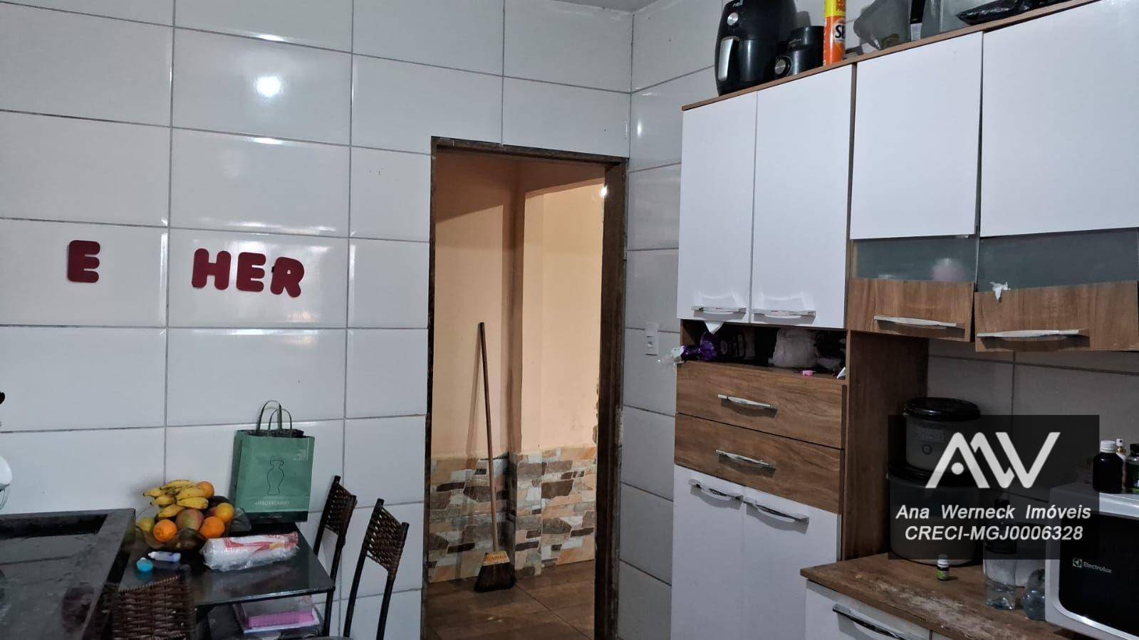 Casa à venda com 2 quartos, 100m² - Foto 12