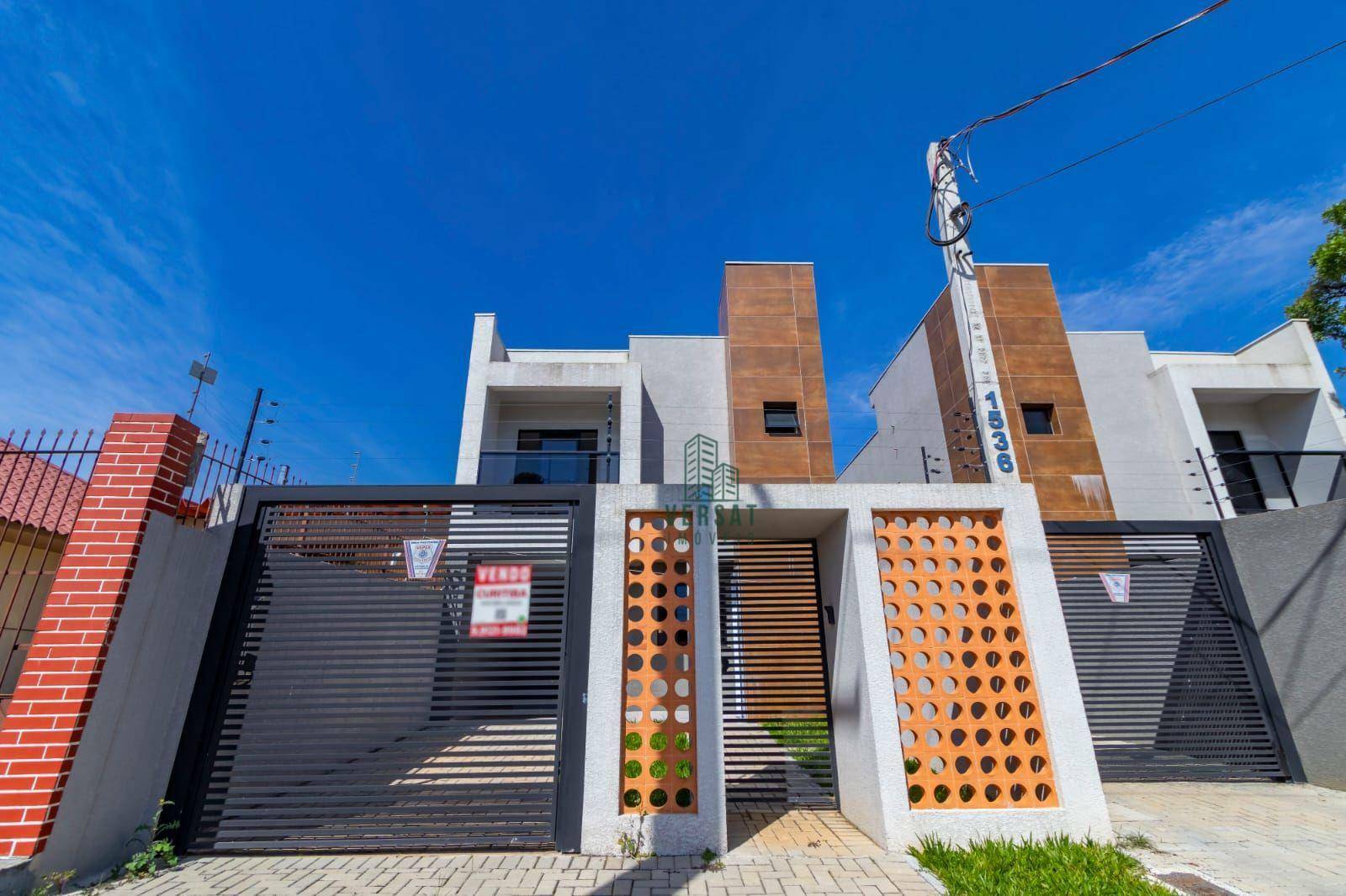 Sobrado à venda com 3 quartos, 123m² - Foto 1