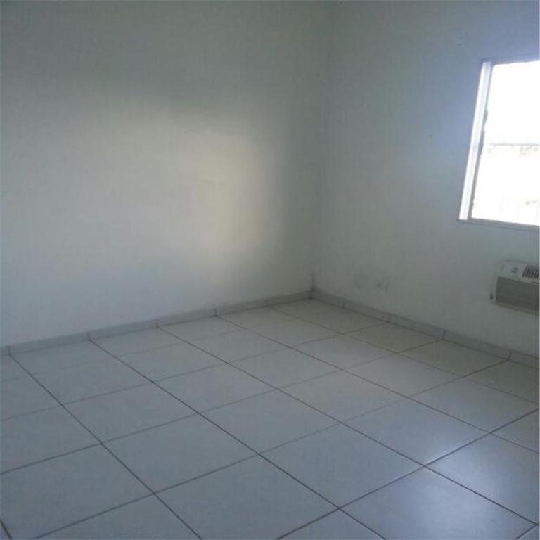 Sobrado à venda com 2 quartos, 140m² - Foto 2