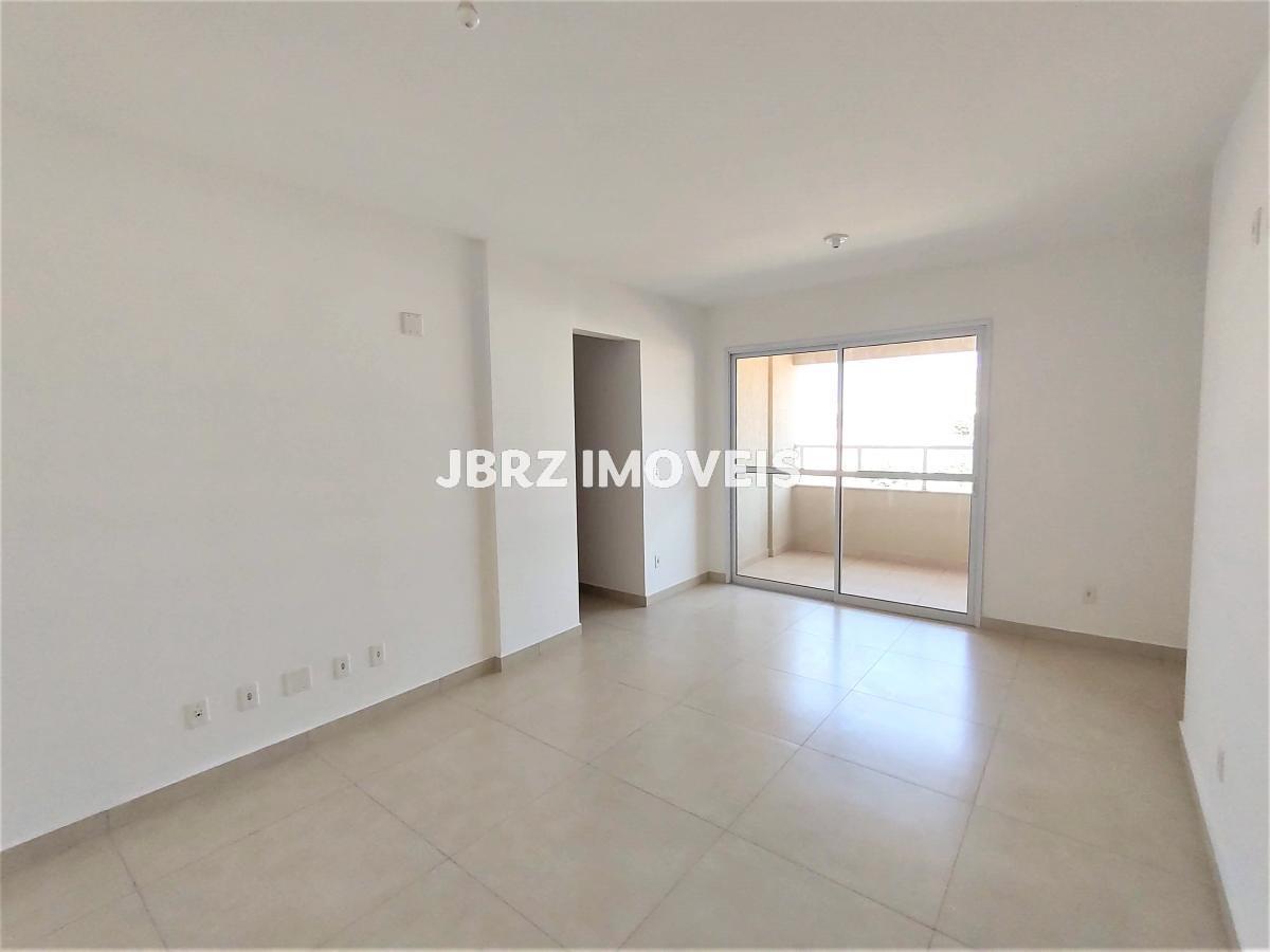 Apartamento à venda com 3 quartos, 82m² - Foto 2