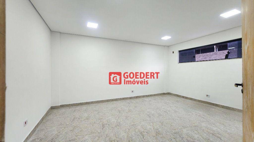 Depósito-Galpão-Armazém para alugar, 1800m² - Foto 17