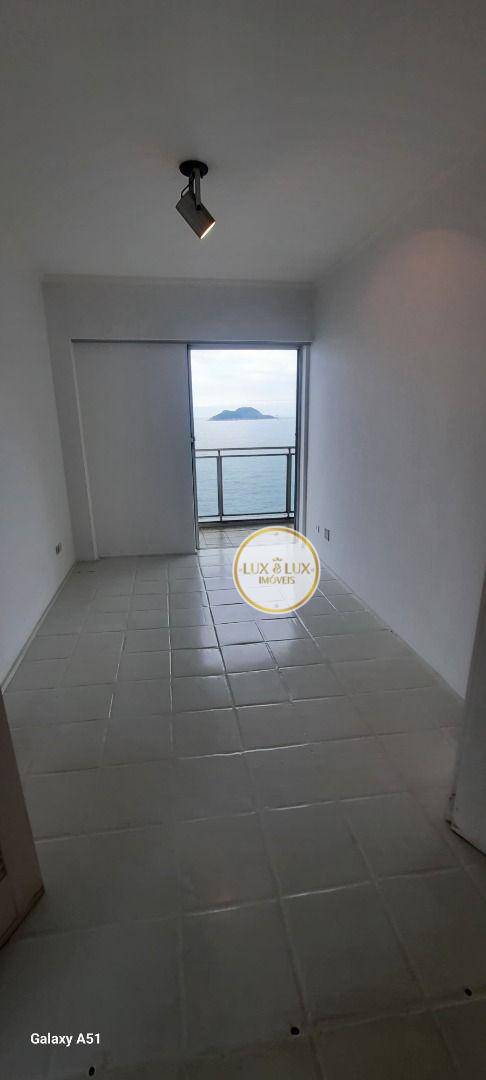 Apartamento para alugar com 3 quartos, 270m² - Foto 10