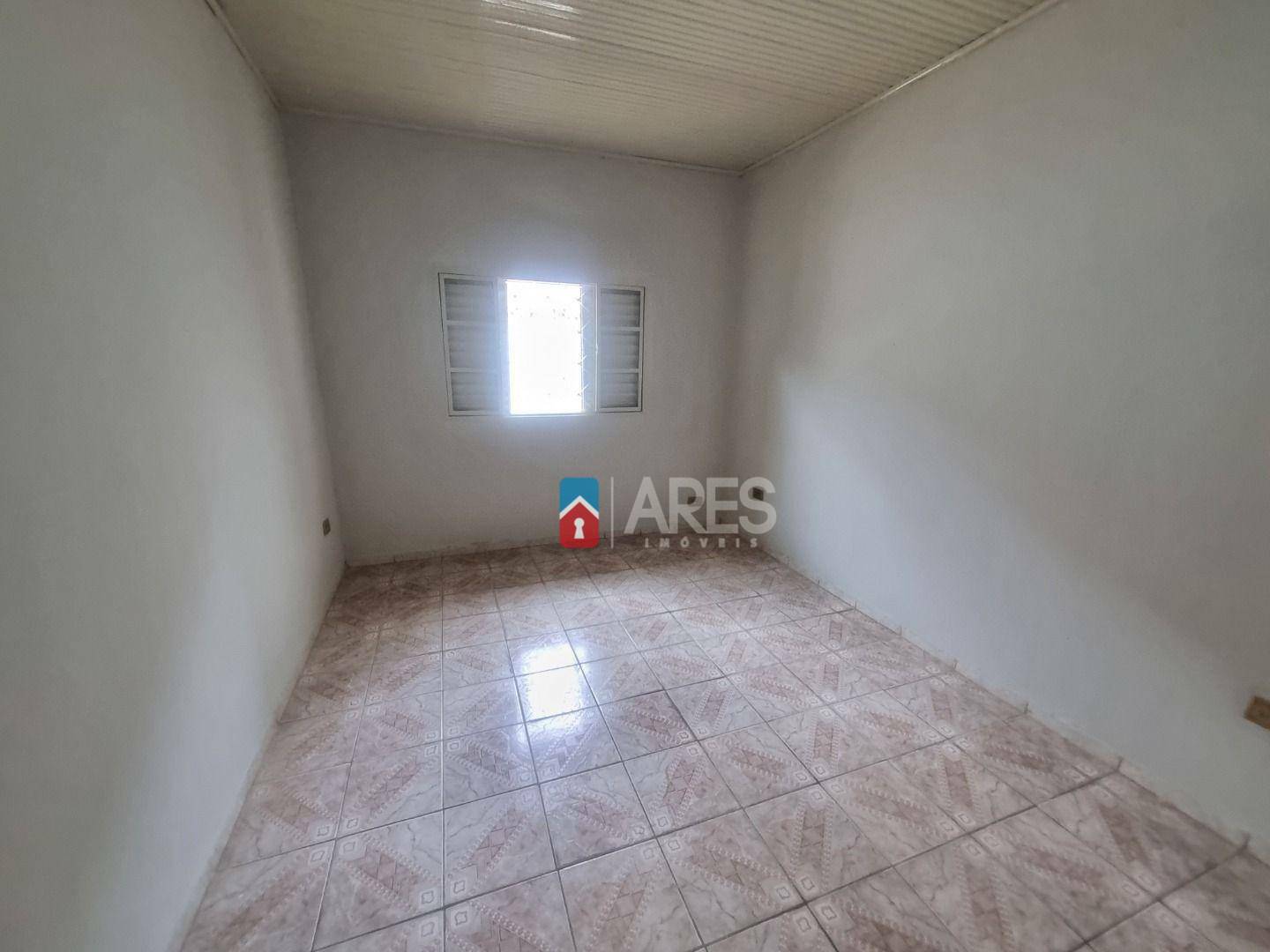 Casa à venda com 3 quartos, 119m² - Foto 9