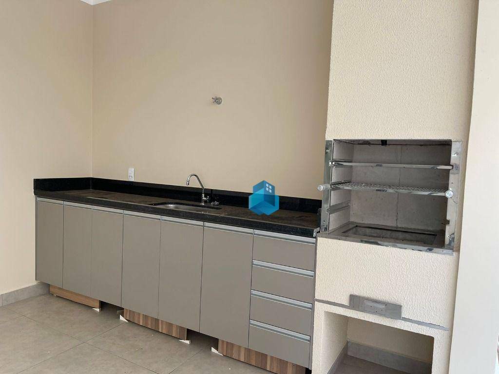 Casa à venda com 3 quartos, 147m² - Foto 13