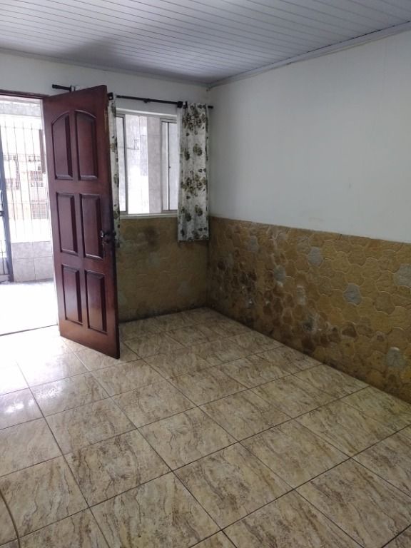 Sobrado à venda com 2 quartos, 60m² - Foto 25