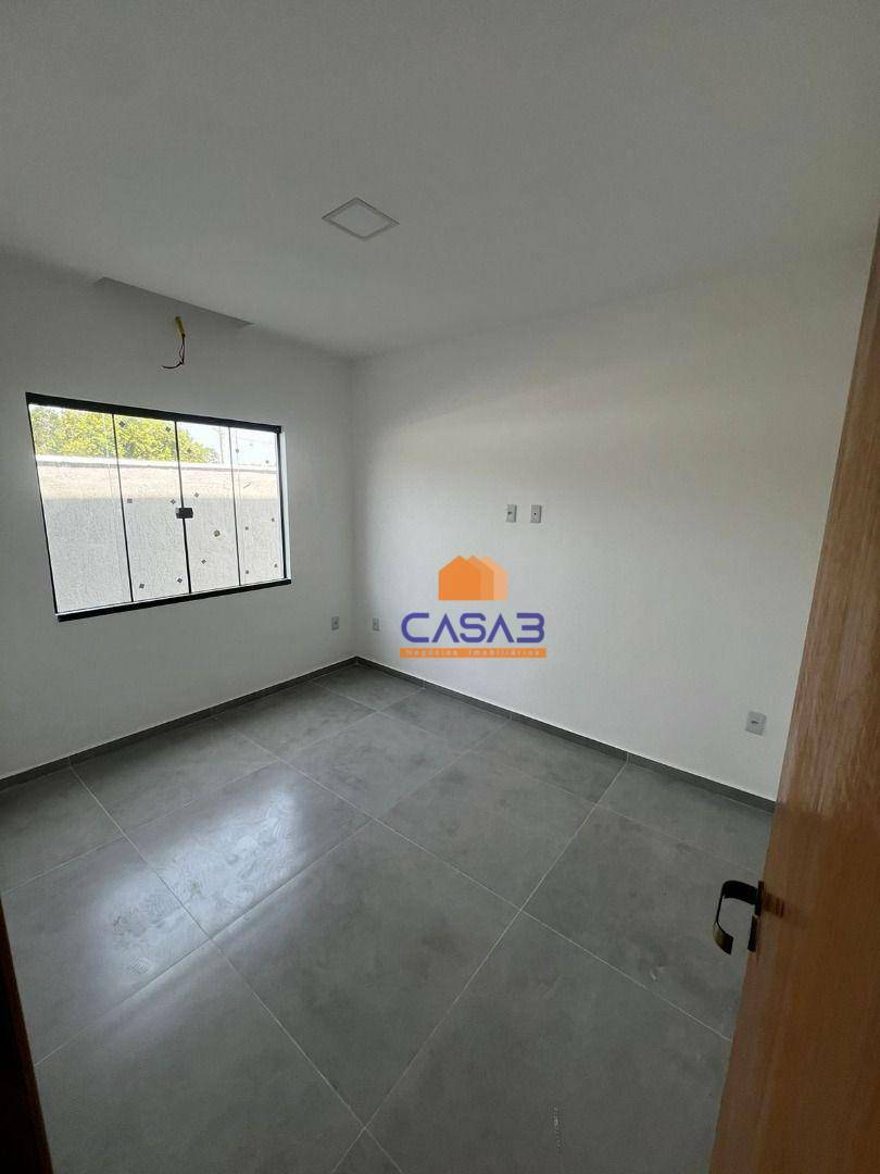 Casa à venda com 3 quartos, 128m² - Foto 9