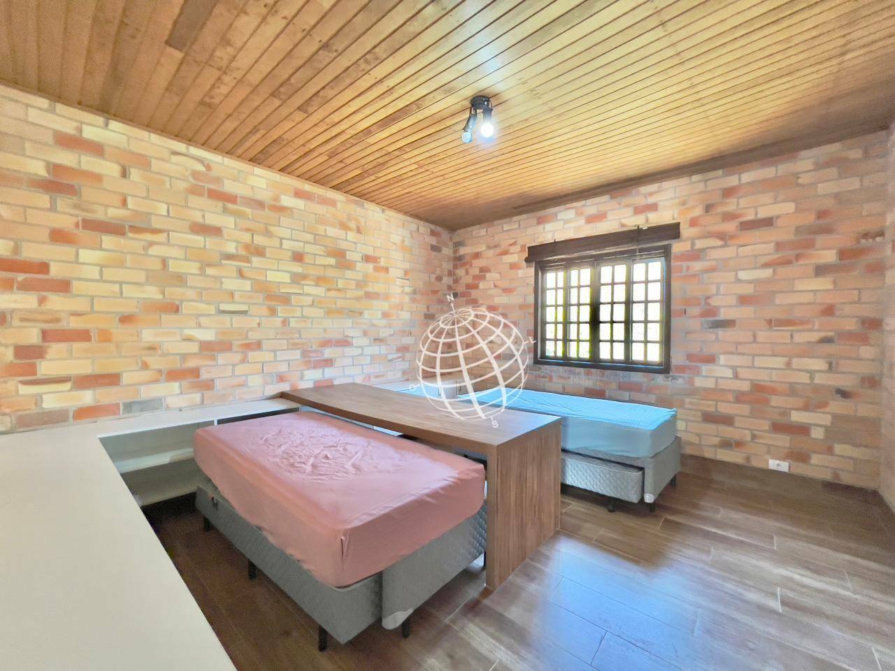 Chácara à venda com 5 quartos, 370m² - Foto 27