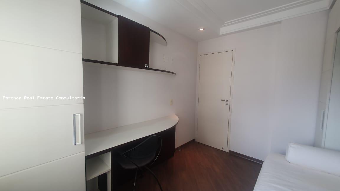 Apartamento para alugar com 2 quartos, 72m² - Foto 7