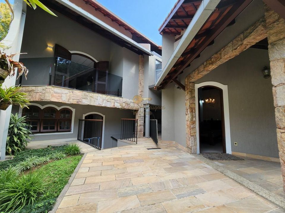 Casa à venda com 3 quartos, 300m² - Foto 3