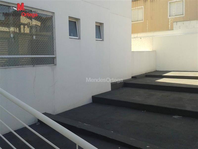 Apartamento para alugar com 2 quartos, 72m² - Foto 18