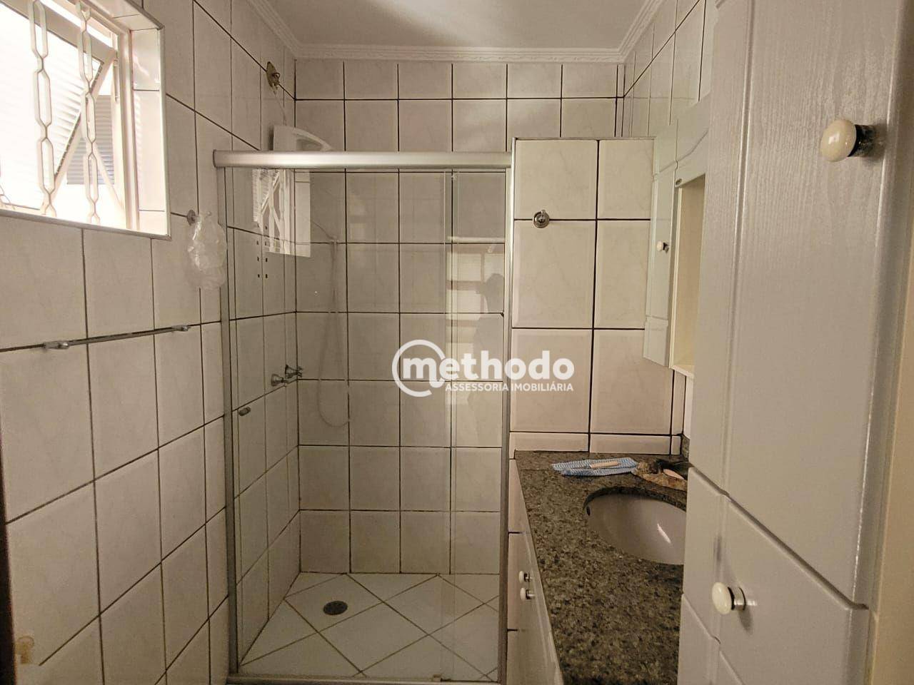 Casa à venda com 4 quartos, 180m² - Foto 10