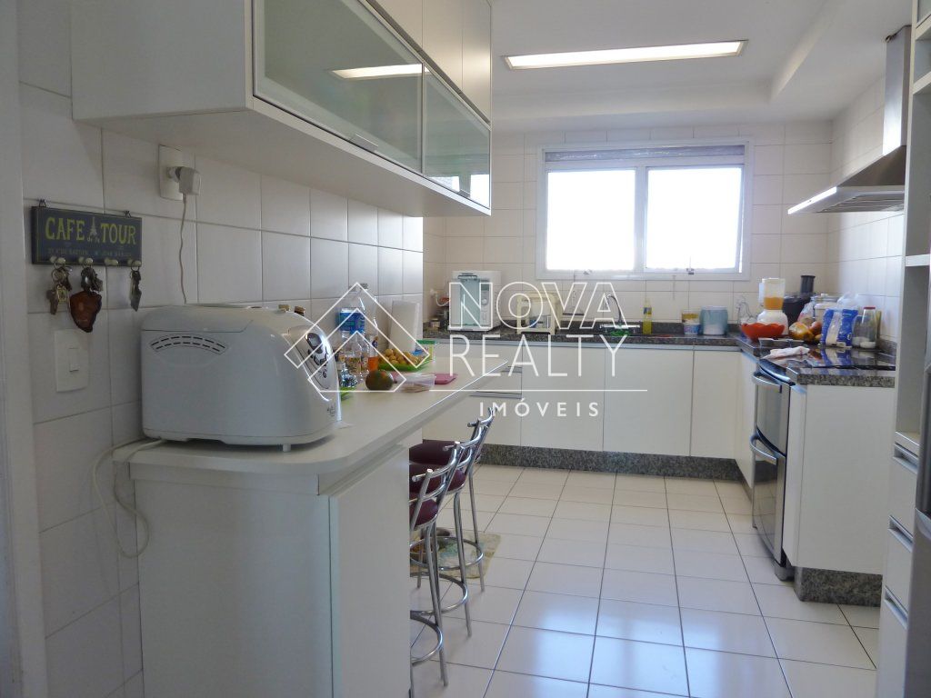 Apartamento à venda com 3 quartos, 187m² - Foto 14