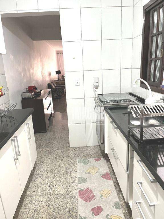 Sobrado à venda com 3 quartos, 137m² - Foto 11