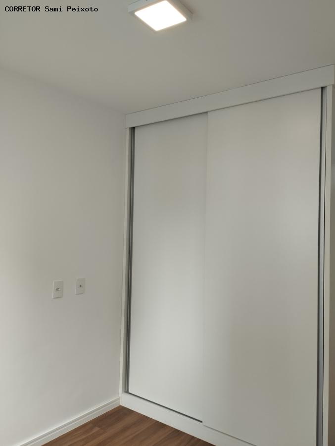 Apartamento à venda com 2 quartos, 56m² - Foto 13