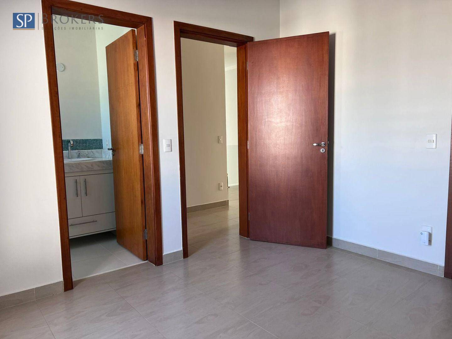 Casa de Condomínio à venda com 4 quartos, 290m² - Foto 26