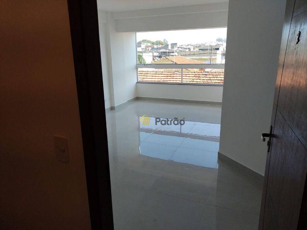 Apartamento à venda com 2 quartos, 58m² - Foto 1